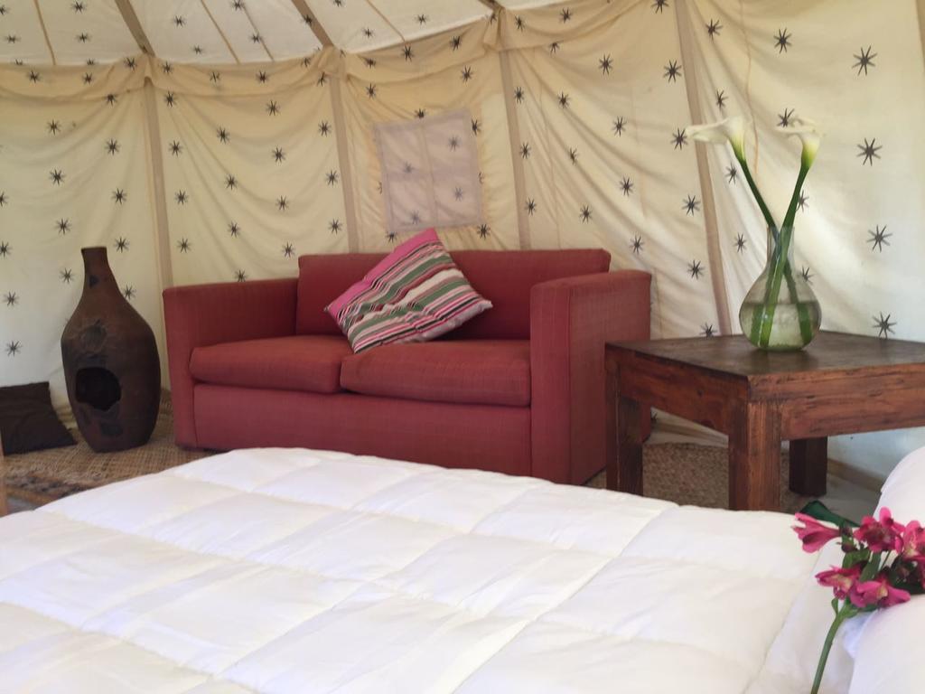 Hôtel Acatitlan Glamping à Valle de Bravo Extérieur photo