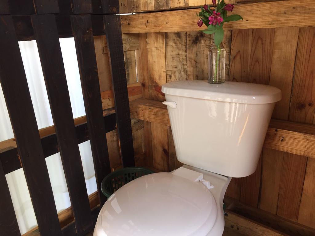 Hôtel Acatitlan Glamping à Valle de Bravo Extérieur photo