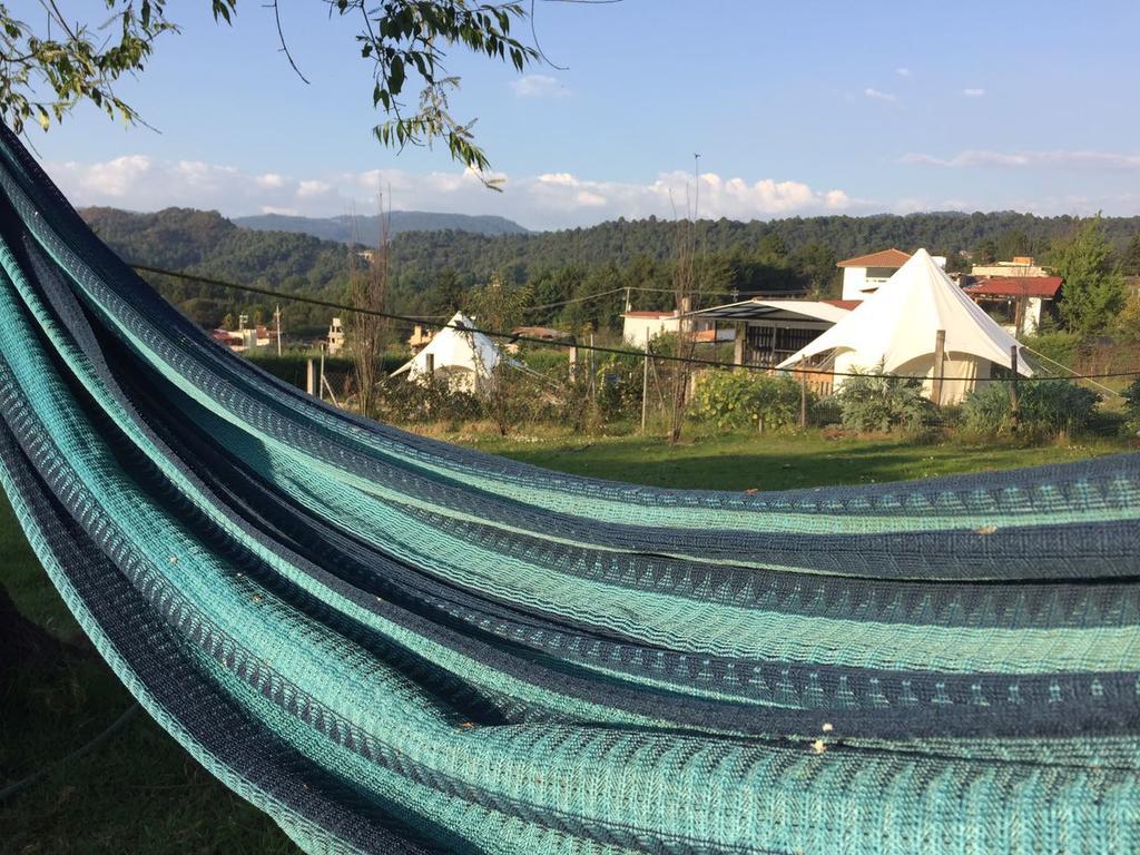 Hôtel Acatitlan Glamping à Valle de Bravo Extérieur photo