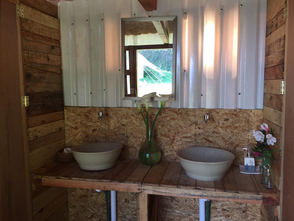 Hôtel Acatitlan Glamping à Valle de Bravo Extérieur photo