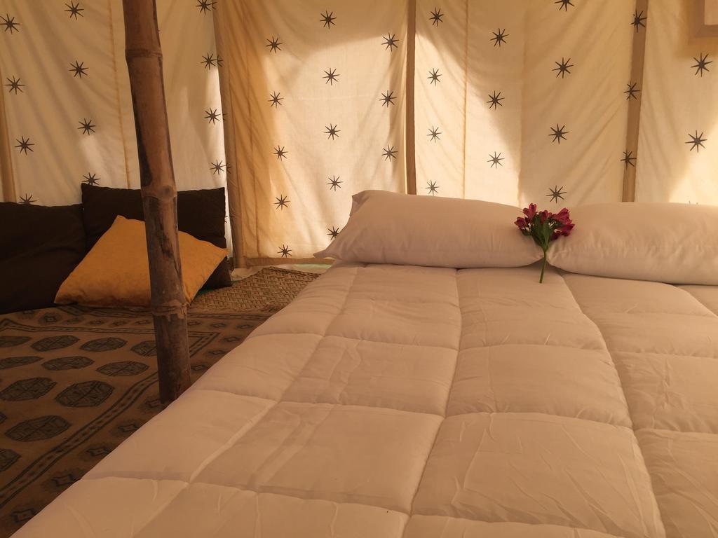 Hôtel Acatitlan Glamping à Valle de Bravo Extérieur photo